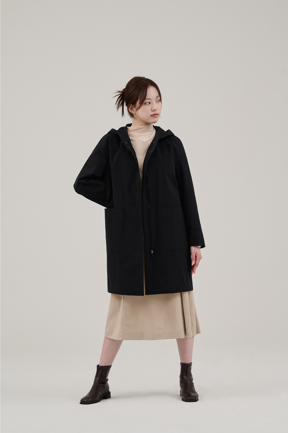 coat model image-S21L1