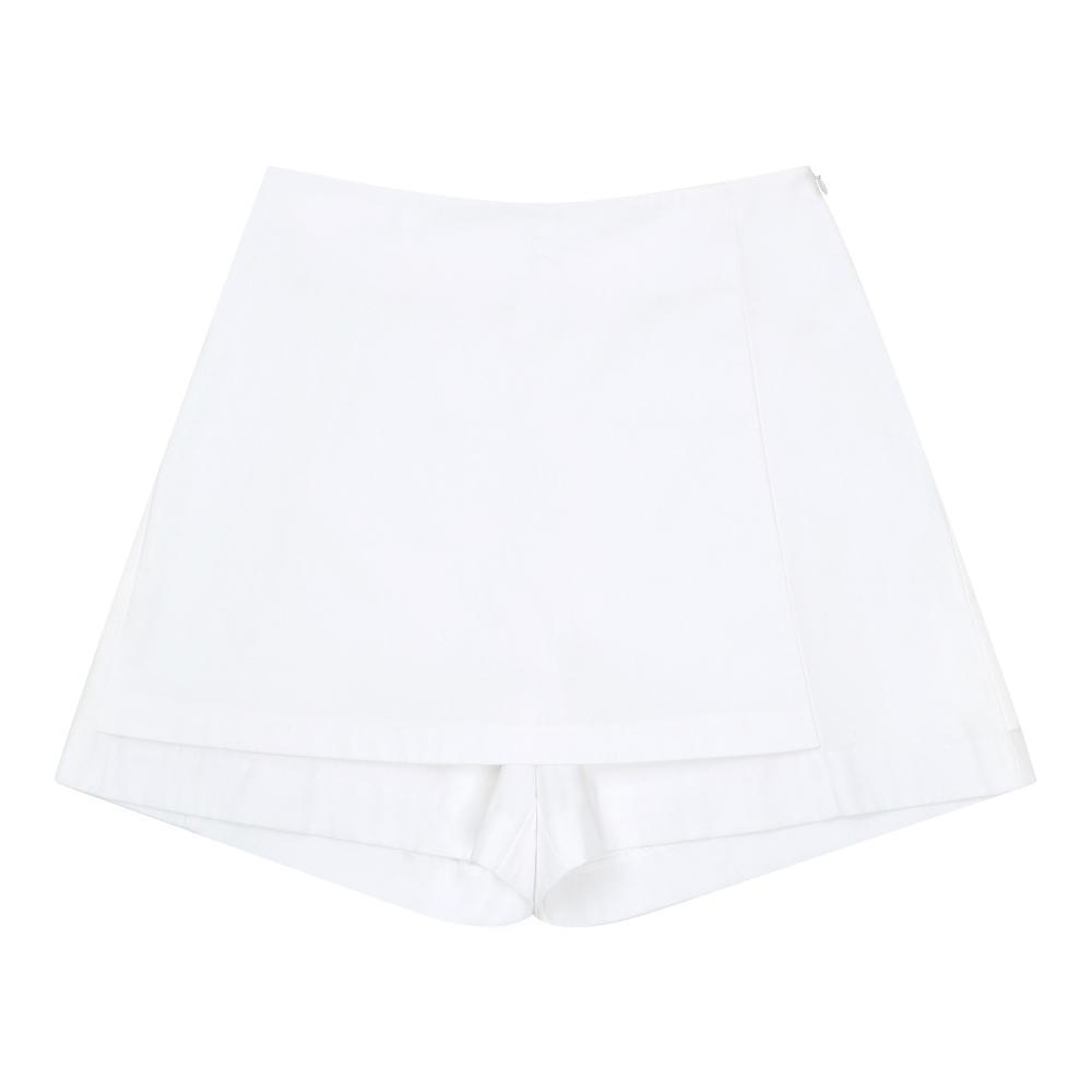 shorts white color image-S14L2